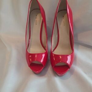 Nine West Women's Vibrant Pink Peep Toe Heels